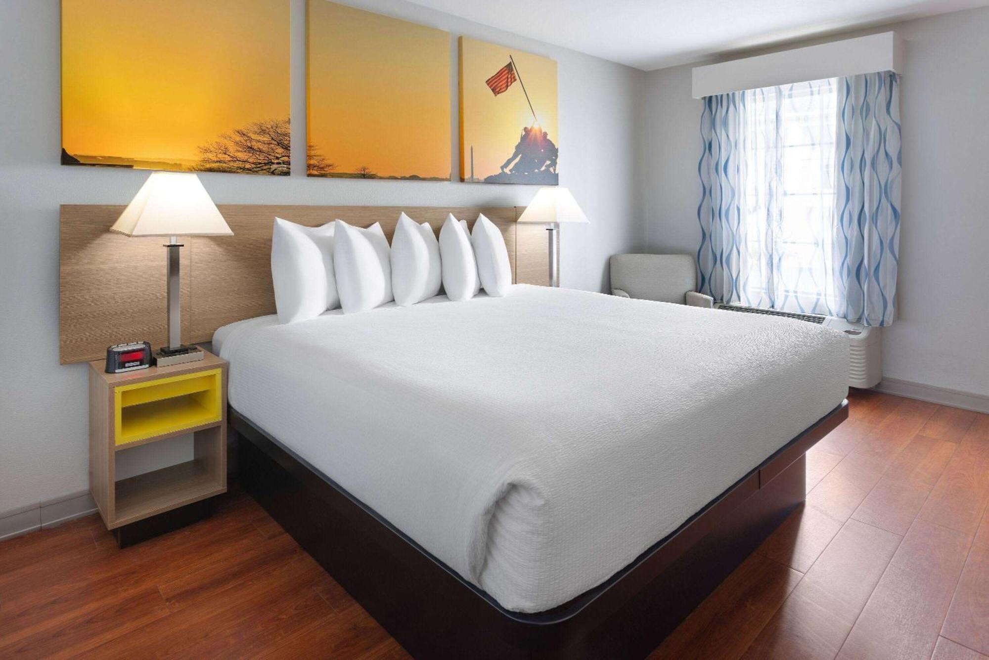 Days Inn By Wyndham Americus Extérieur photo